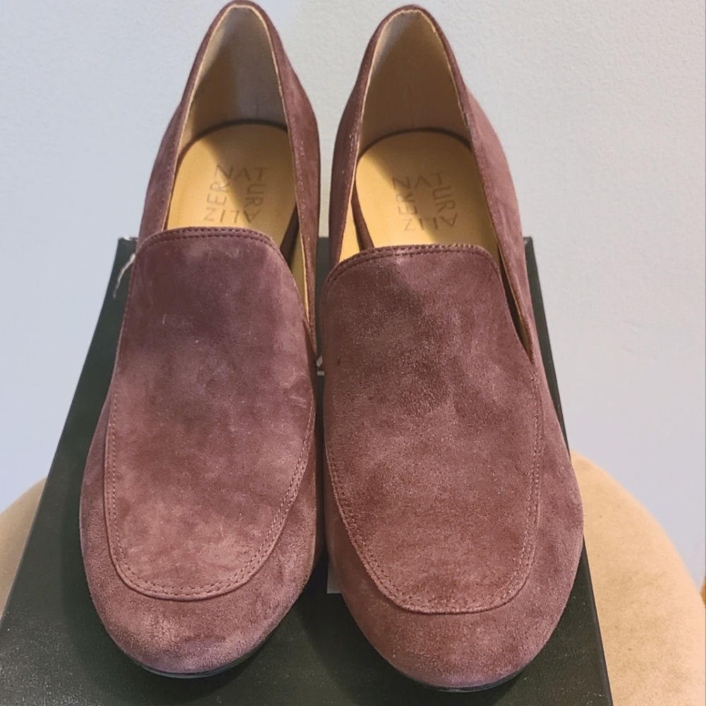 Naturalizer Women's Suede Loafer